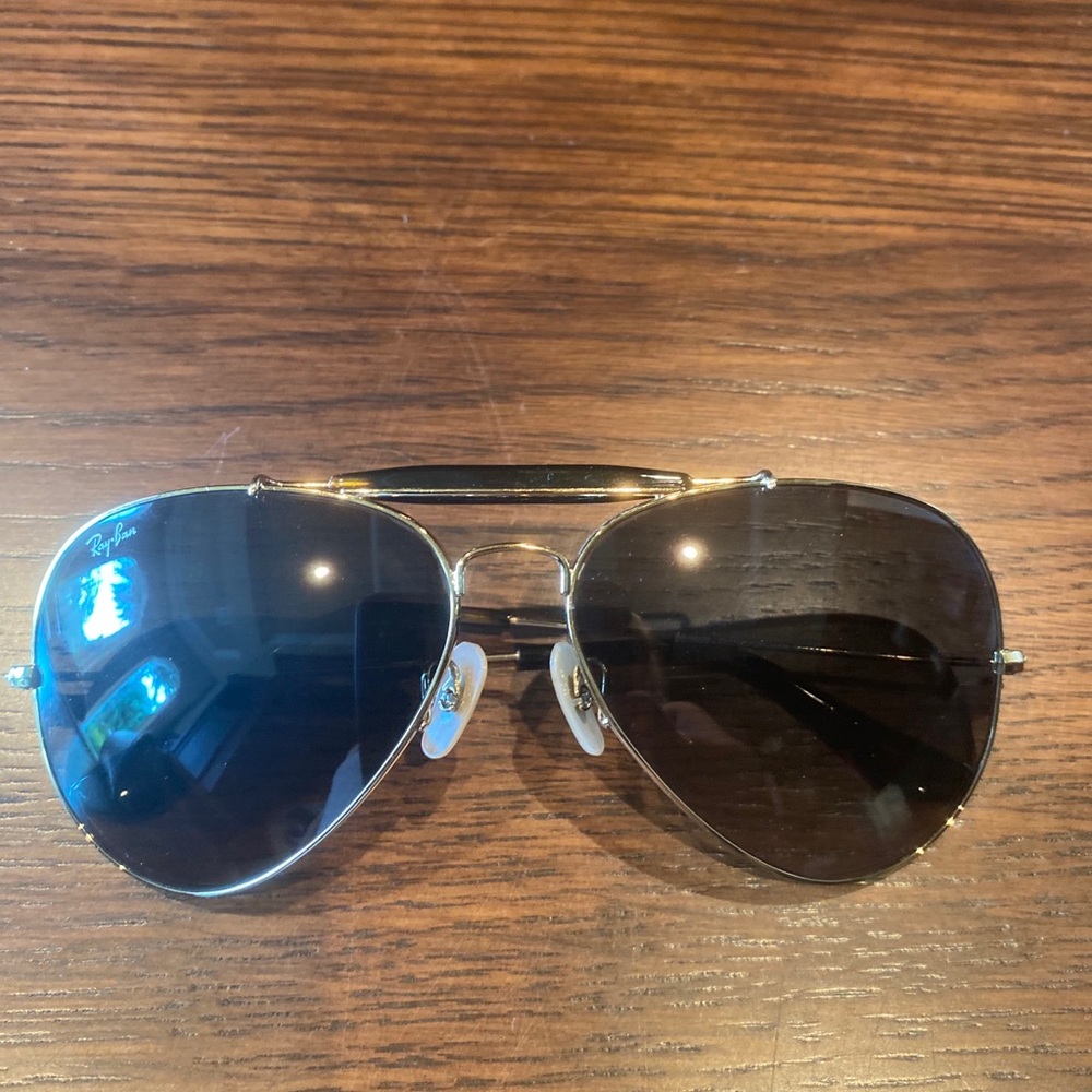 Ray ban aviators